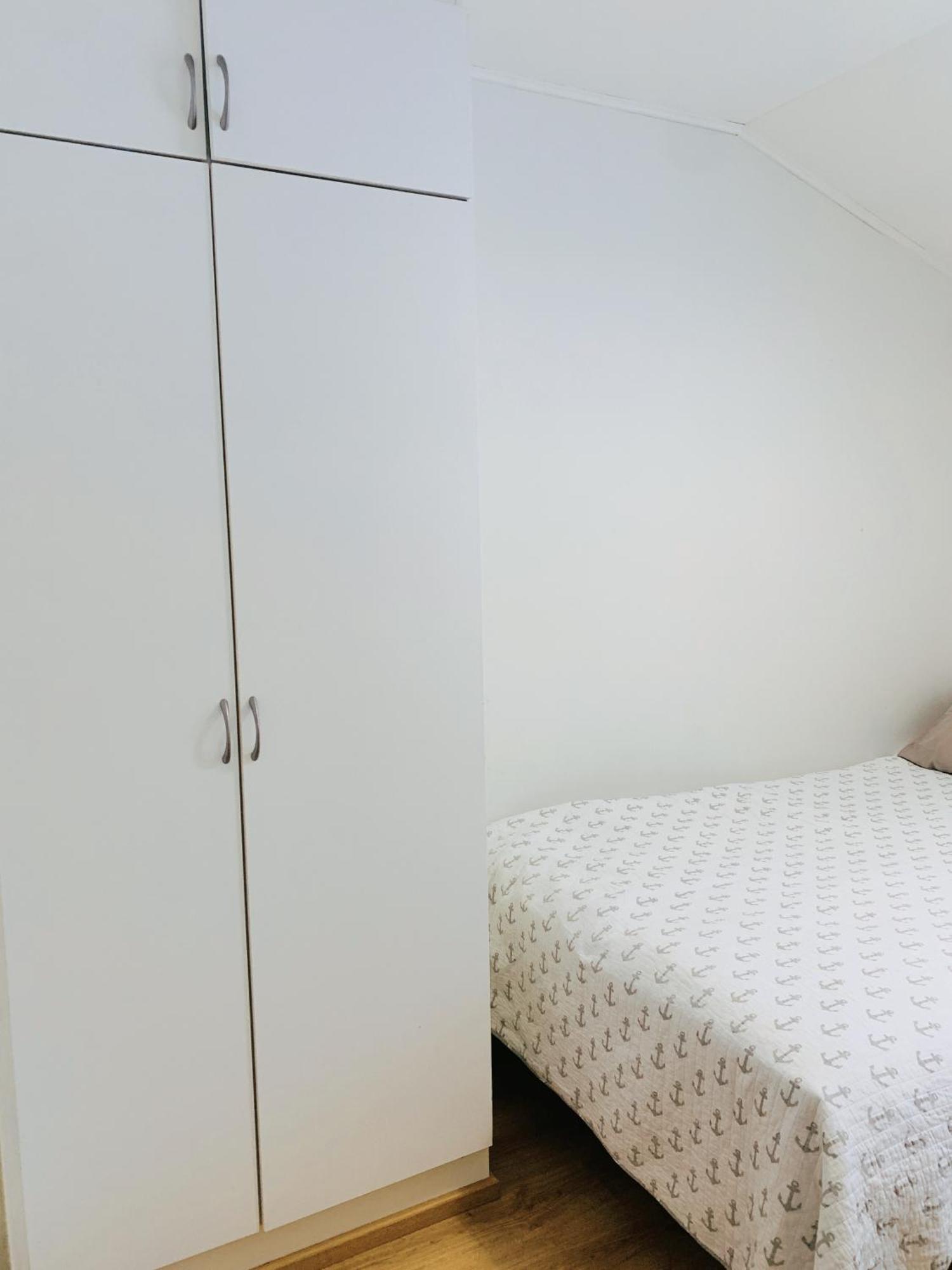 Private Rooms Near Metro, Free Parking,Direct Bus From Airport Helsinki Zewnętrze zdjęcie