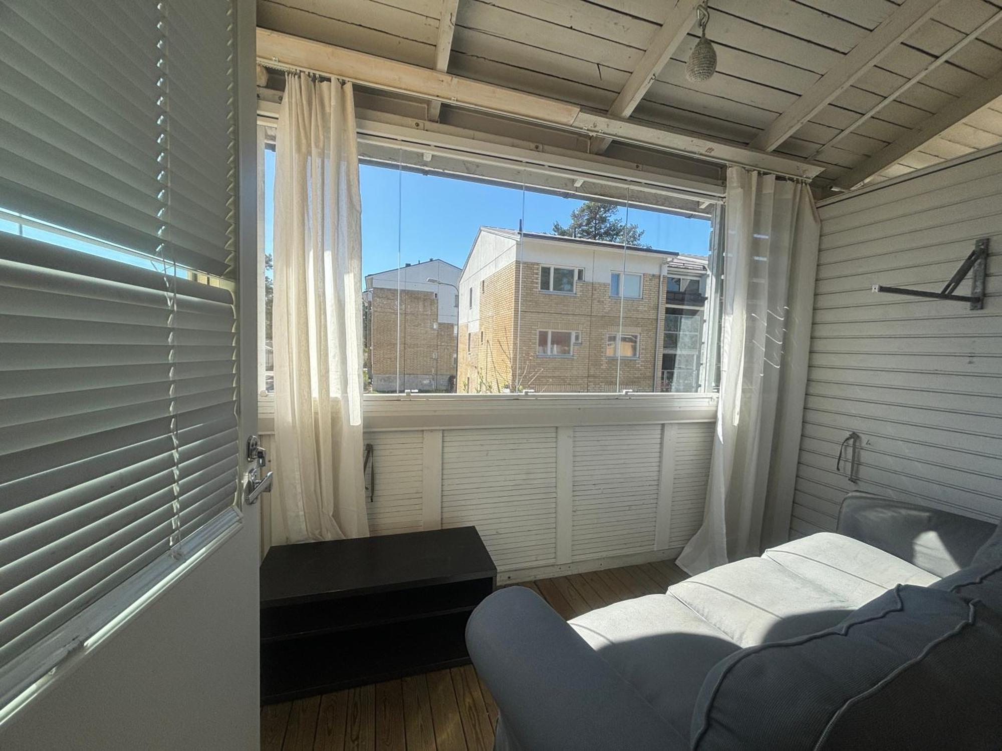 Private Rooms Near Metro, Free Parking,Direct Bus From Airport Helsinki Zewnętrze zdjęcie